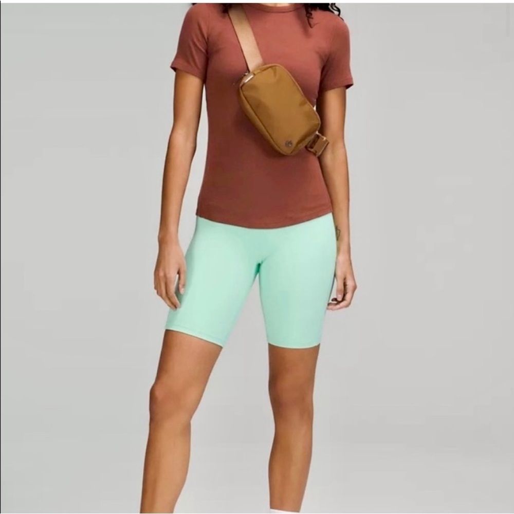Lulu lemon Athletica Everywhere belt bag NWT Burnt Carmel - Picture 5 of 5